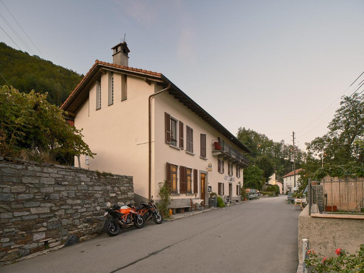 Osteria Gruetli Con Alloggio Borgnone Exterior photo